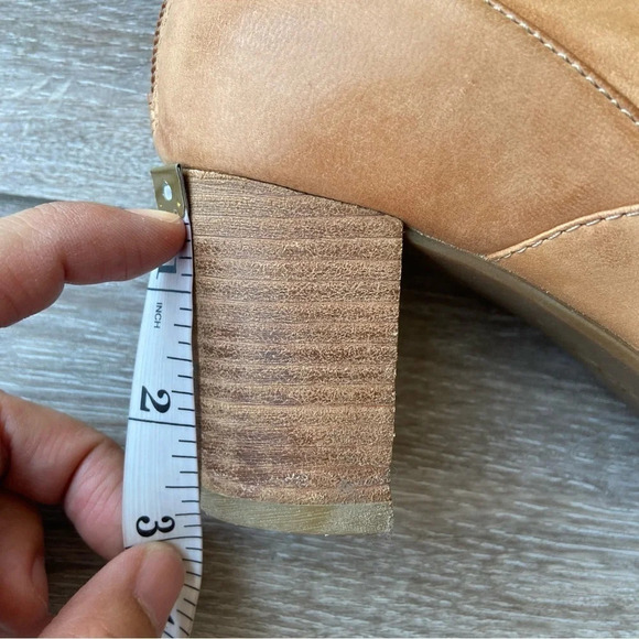 Ecco  Tan Soft Leather Ankle Chunky Heel Boots - Picture 13 of 13